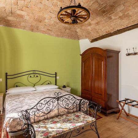 Chrizia Hotel Нови Лигуре Екстериор снимка