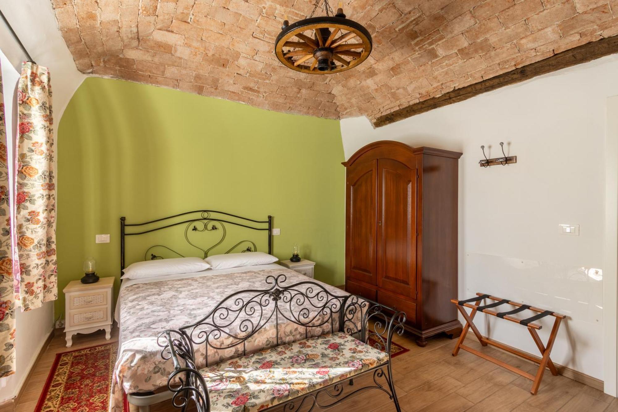 Chrizia Hotel Нови Лигуре Екстериор снимка